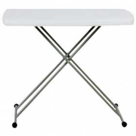 5 tables polyéthylène...